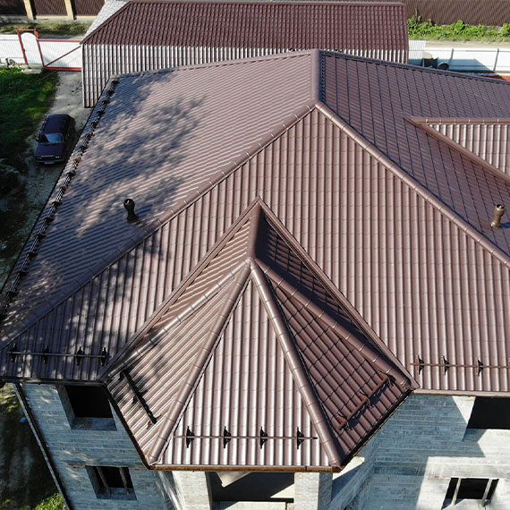Монтаж сложной крыши и кровли в Пугачёве и Саратовской области